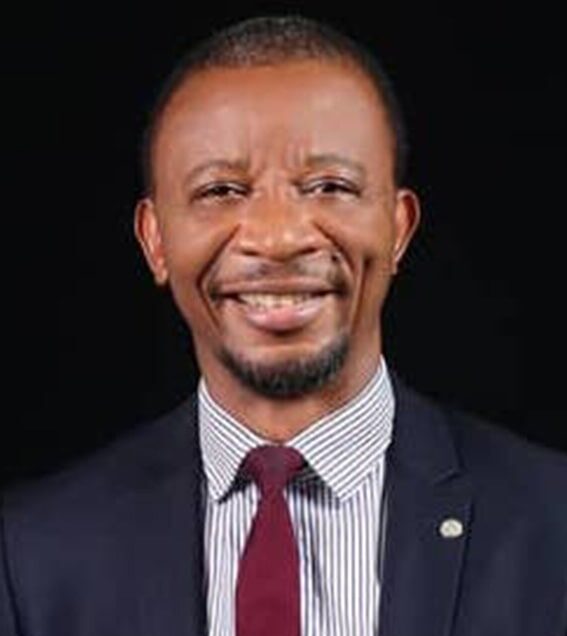 Dr. Paul Oluikpe